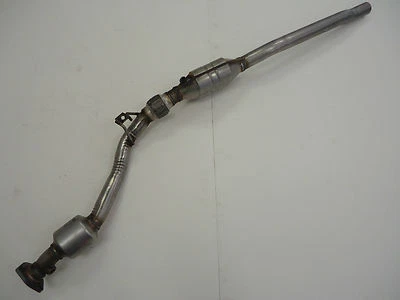 Volkswagen Passat 1998 1999 2000 2,8 L V6 convertidor catalítico estándar izquierdo Foto 1 de 4