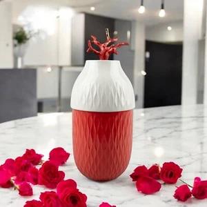 Lladro Vase Coral 01009477 RED Coral Collection Brand New - Picture 1 of 5
