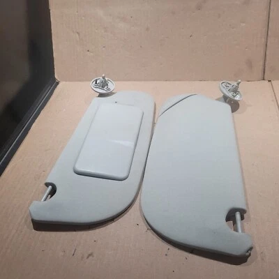 PONTIAC G5 Pursuit COBALT 2005-2010 Sun visor Sunvisor oem FREE SHIP !!! - Image 1 of 4