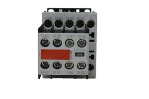 Siemens Contactor 3ZX1012-0RH11-1AA1 & Contact Block 3RH1911-1GA31-3AA1 - Picture 1 of 8