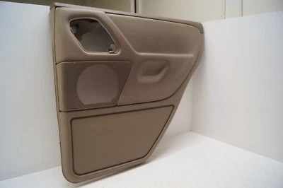 Jeep Grand Cherokee 2002 - Panel de puerta trasera derecha OEM Foto 1 de 4