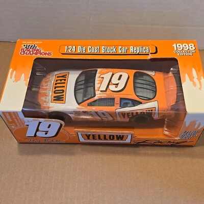 Réplica fundida a presión Yellow Racing 1998 escala 1:24 edición de coleccionista #19 Tony Raines Foto 1 de 4