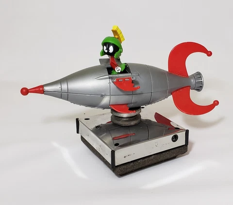 1996 SPACE JAM Marvin the Martian Countdown Rock-o-Tron rocket toy hovering Cover