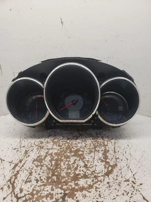 Speedometer Cluster 6 Cylinder MPH And KPH Odometer Fits 06 ALTIMA 1365065 - Image 1 of 4