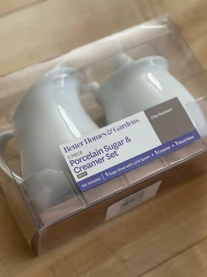 Better Homes & Gardens Juego de 4 piezas de porcelana crema y azúcar base de acacia para servir Foto 1 de 4