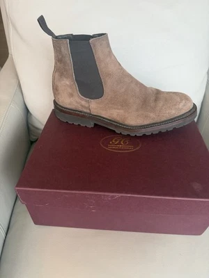 Botas Chelsea George Cleverley Jason Gamuza Marrón Talla 10.5US/9.5UK. Precio de venta sugerido por el fabricante $995.  Foto 1 de 4