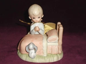 Lefton China Now I Lay Me Down To Sleep Figurine - Picture 1 of 6