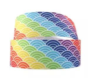 Grosgrain Multi Colour Mermaid Scales Rainbow Ribbon 1" 25mm - Bild 1 von 1