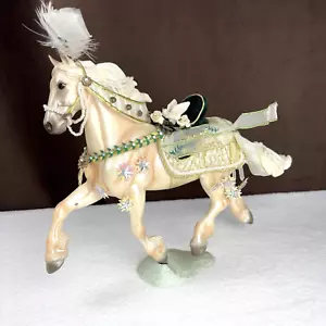 Breyer Reeves 2008 Noelle Christmas Holiday Peace on Earth 13" Pferd Nr. 700108 - Bild 1 von 8