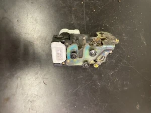 1999 Pontiac Grand Am Left Front Door Latch Lock Actuator - Picture 1 of 5