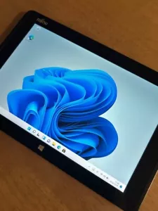 Fujitsu Q506 Stylistic Arrows PC Tablet Windows 10 Rugged 64GB Laptop JP 10.1in - Foto 1 di 5
