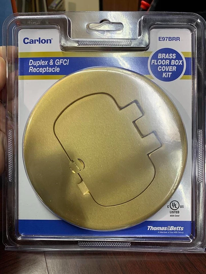 Kit de caja de piso Carlon E97BRR Thomas & Betts, latón Foto 1 de 1