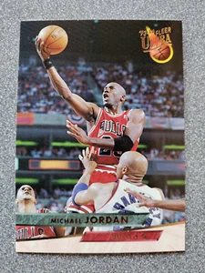 1993-94 Fleer Ultra Basketball MICHAEL JORDAN, Chicago Bulls #30 - Picture 1 of 2