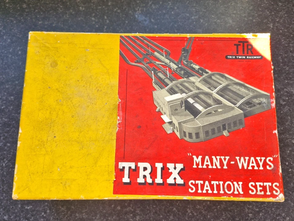 Vintage TRIX TWIN RAILWAYS Many Ways THROUGH STATION 3006 Building Set Rare - Image 1 of 4