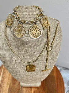 Vintage Anne Klein Lion Head Pendant Bracelet Necklace Set Toggle Clasp - Picture 1 of 10