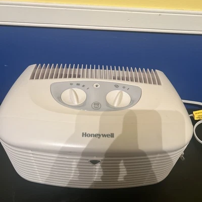 Filtro limpiador purificador de aire compacto Honeywell HHT-011 Foto 1 de 4