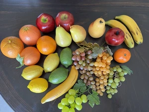 VINTAGE KUNSTSTOFF REALISTISCH AUSSEHENDE GEFÄLSCHTE OBST TISCHDEKO - Bild 1 von 15