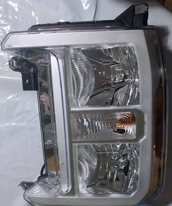 OEM Ford Super Duty Headlamp Assembly RH Right Passenger Halogen F250 F350 2025 - Picture 1 of 8