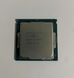 CPU Intel Core i7 7700K 4C/8T 4.5 GHz LGA 1150 SR33A L729C126 - Photo 1/1