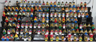 LEGO Piraten Figuren Imperial Guards Blauröcke Soldaten Insulaner zum Auswählen - Bild 1 von 3