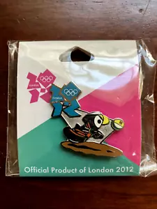 London 2012 Unopened Official Olympic Pins! Wenlock - Hockey & Beach Volleyball - Picture 1 of 4