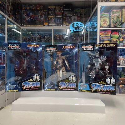 McFarlane Toys Spawn Super Size Figure LOT Angela + Medieval + Spawn - Immagine 1 di 4