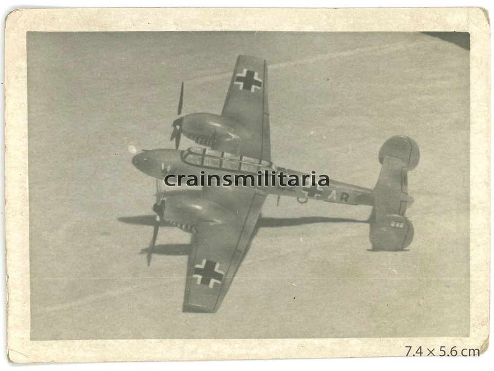 Orig. Foto Modellbau Messerschmitt Bf 110 Flugzeug mit Kennung der LG2 - Bild 1 von 1