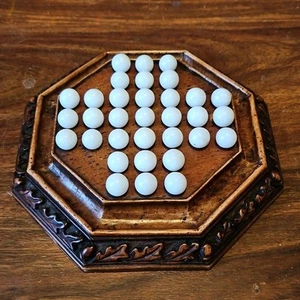 Solitaire Board/Table Game - Picture 1 of 24