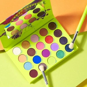 Paleta de festival de colores BH Cosmetics - Imagen 1 de 3
