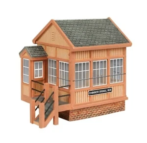 Brand New Boxed R7393 Hornby 00 Gauge GWR Chinnor Signal Box Resin Model. - Picture 1 of 1
