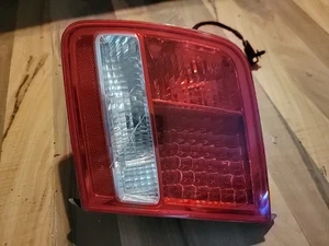 2004 to 2008 Audi A8 Right Passenger RH Side Inner Tail Light OEM O8933 DW - Picture 1 of 3