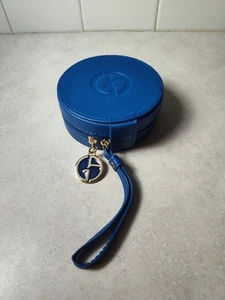 Giorgio Armani Beauty Bag klein Make-up Hart Handtasche Beutel blau Kunstleder Anhänger - Bild 1 von 5