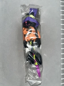 HALLOWEEN Avon Witch with Bat PEN - Picture 1 of 2