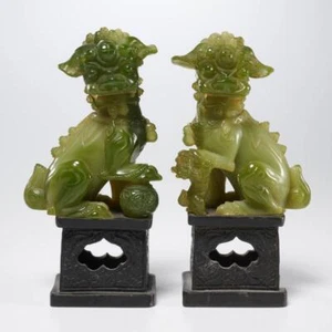 Estatua china guardiana verde jade imitación verde Foo perro guardián sobre par de bases de madera 7,25"h - Imagen 1 de 9