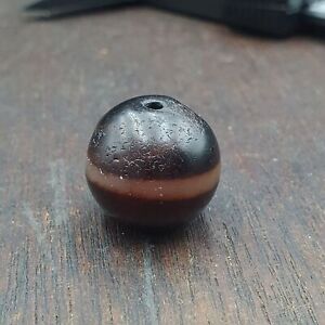 Antique Tibetan 1 Line Suleimani Agate Bead: A Rare Gem from the Past 19x17.3mm