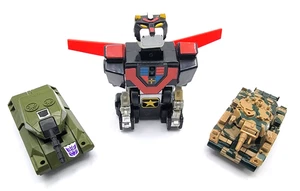 TRANSFORMERS Vintage lot of 3 voltron black lion bruticus MKII Defender tank - Picture 1 of 11
