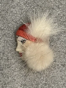 Vintage Flapper Art Deco Girl Woman Lady Cameo Hat Brooch Pin Feather Fur - Picture 1 of 5