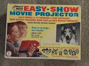 KENNER EASY SHOW MOVIE PROJECTOR 1965 LASSIE MUNSTERS BOX AND PROJECTOR ONLY - Picture 1 of 11