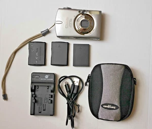 Canon IXUS 700, Digitalkamera, 7.1 MP, Zubehörpaket, getestet - Bild 1 von 5