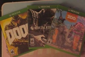 🔥Xbox One Spiele Lot - Doom (2016), Mortal Kombat X, Zoo Tycoon - 3 Spiele! 🔥 - Bild 1 von 7