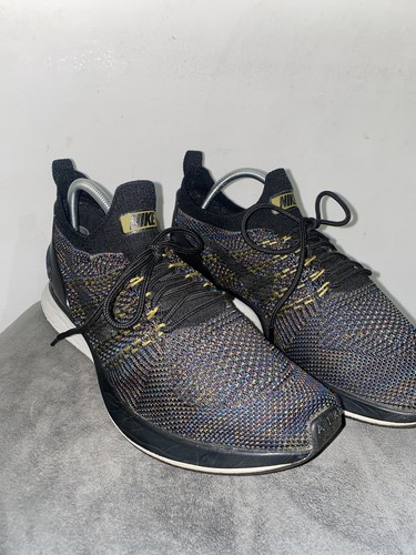 Nike Air Zoom Mariah Flyknit Racer Scarpe da Ginnastica in Oro Navy