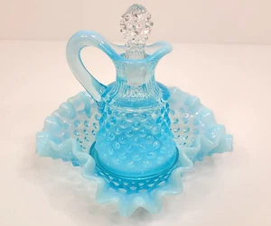 Juego de 3 piezas de plato y crueta vintage Fenton Bon con tapón de vidrio Hobnail azul - Imagen 1 de 22