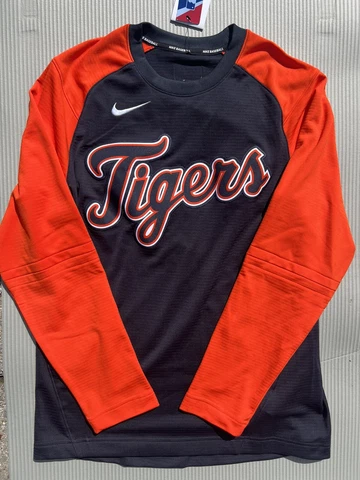 New $80 L Nike Detroit Tigers Script MLB Pre-Game Dri Fit Performance Top Cover