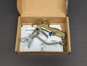 Binks 0811-7500-1 Airless Model 75 Spray Gun,7500 Psi - Picture 1 of 7