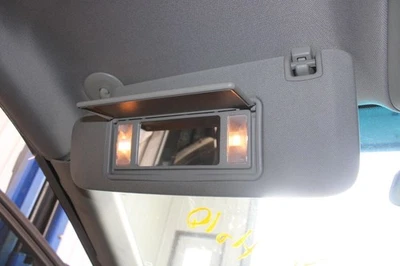 2019 Cadillac CTS левый солнцезащитный козырек в сборе б/у 4DR SED BLK 392499 - Изображение 1 из 4