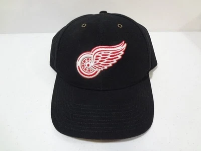 Boné NHL Detroit Red Wings CARHARTT Strapback 47 NOVO SEM ETIQUETAS - Imagem 1 de 4