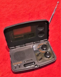 Vintage Casio RT-10 Reisewecker mit AM/FM Radio - NEW OLD STOCK - Bild 1 von 5