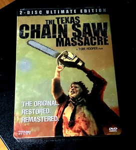 The Texas Chainsaw Massacre Ultimate Edition DVD Steelbook 2 discos ¡Nunca usado! - Imagen 1 de 4