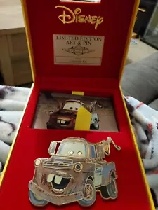 Disney ACME Jumbo Pin Box LE100 con litografía obras de arte Mater CARS - Imagen 1 de 5
