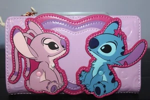 Disney Lilo und Stitch Herzen mit Engel Loungefly Kartenetui Neu mit Etikett - Bild 1 von 2